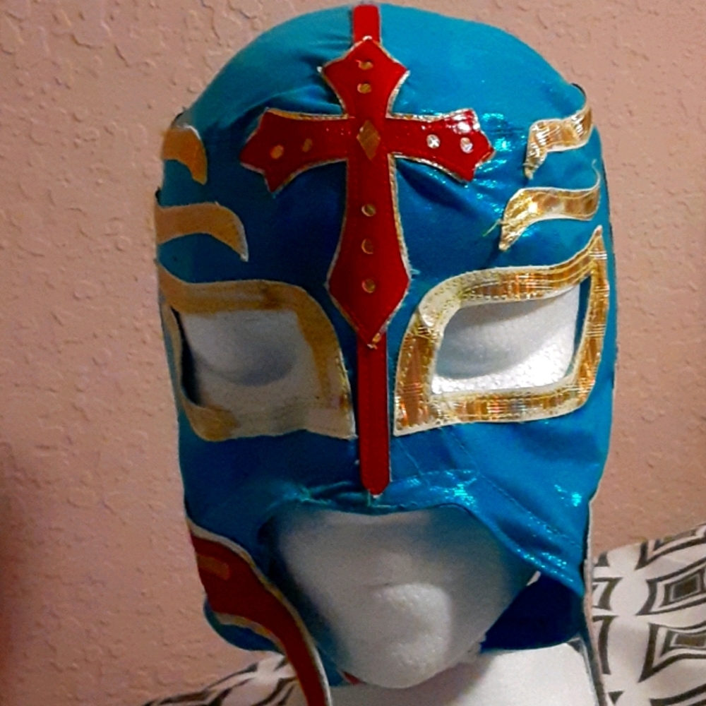 WWE Authentic Luchador Rey Mysterrio Mask
